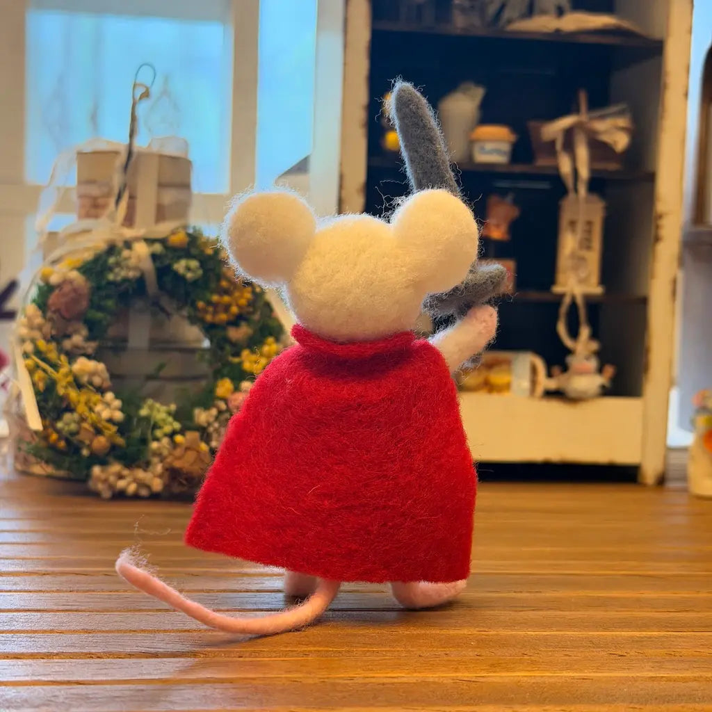 Handcrafted Felt Brave Mouse Knight with Cloak and Sword