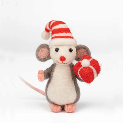 Felted mouse toy wearing a Santa hat and holding a red heart on a white background